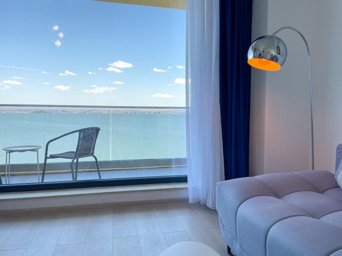 Azure Sea Apartments - Bychoice Mamaia Exteriér fotografie