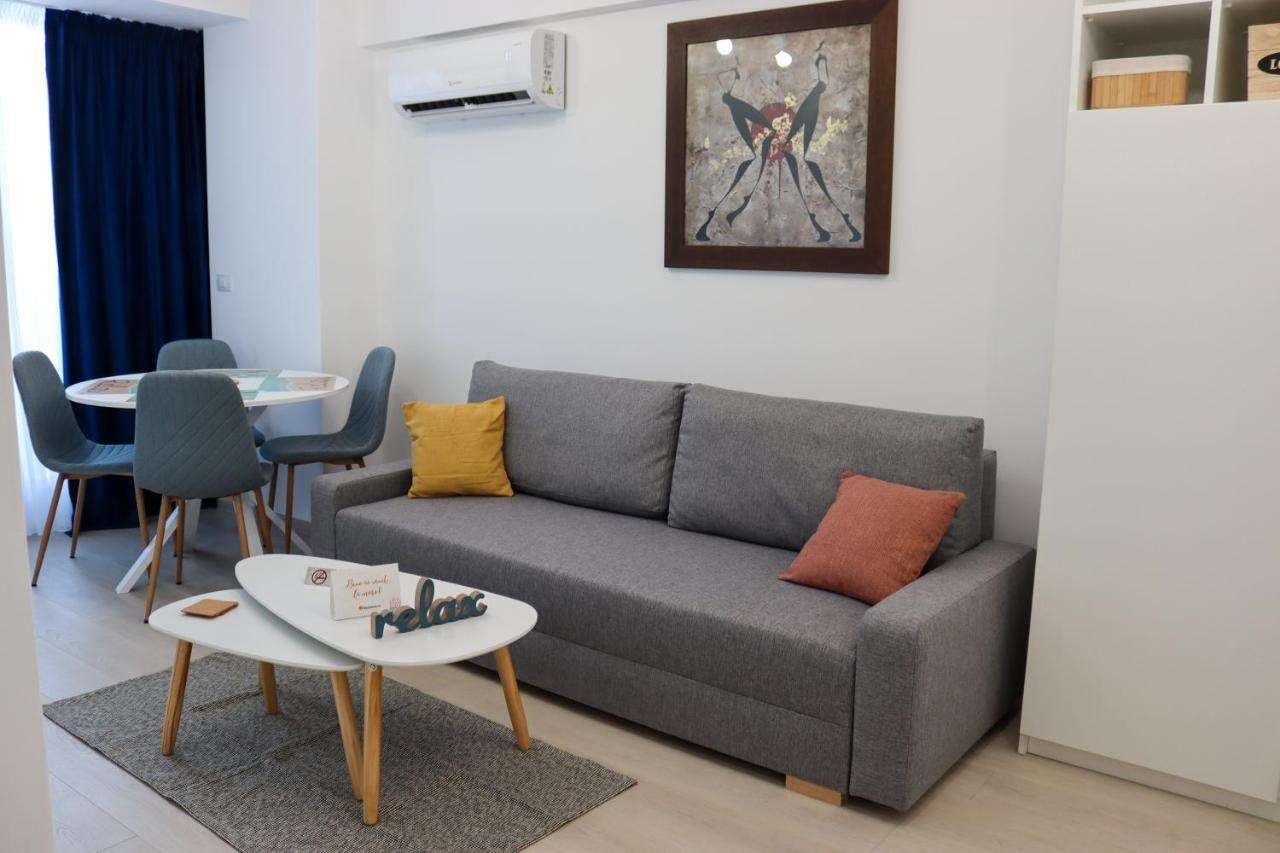 Azure Sea Apartments - Bychoice Mamaia Exteriér fotografie