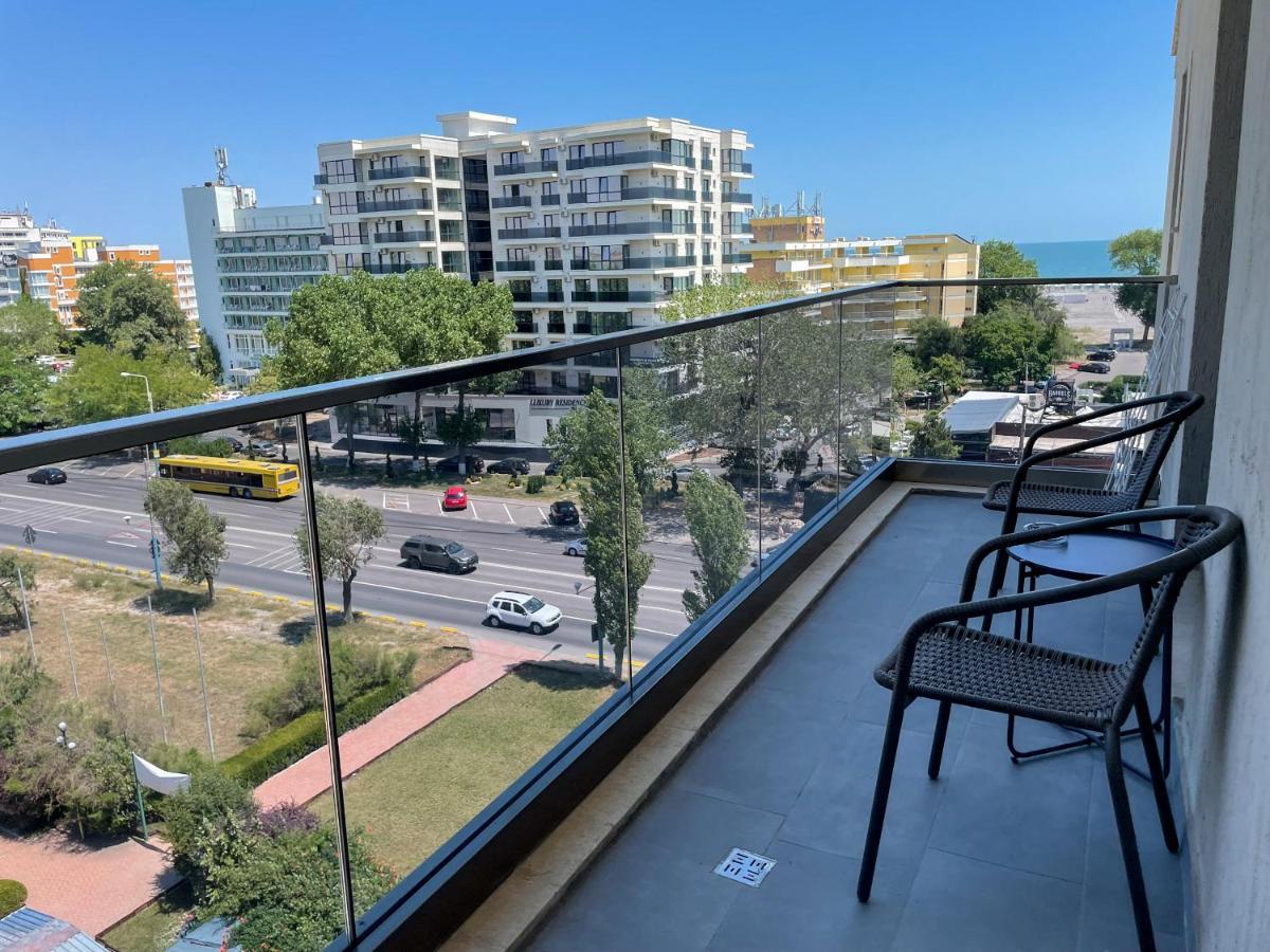 Azure Sea Apartments - Bychoice Mamaia Exteriér fotografie