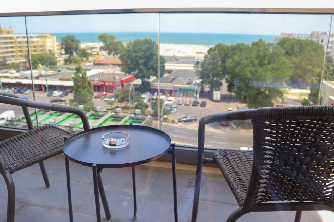 Azure Sea Apartments - Bychoice Mamaia Exteriér fotografie
