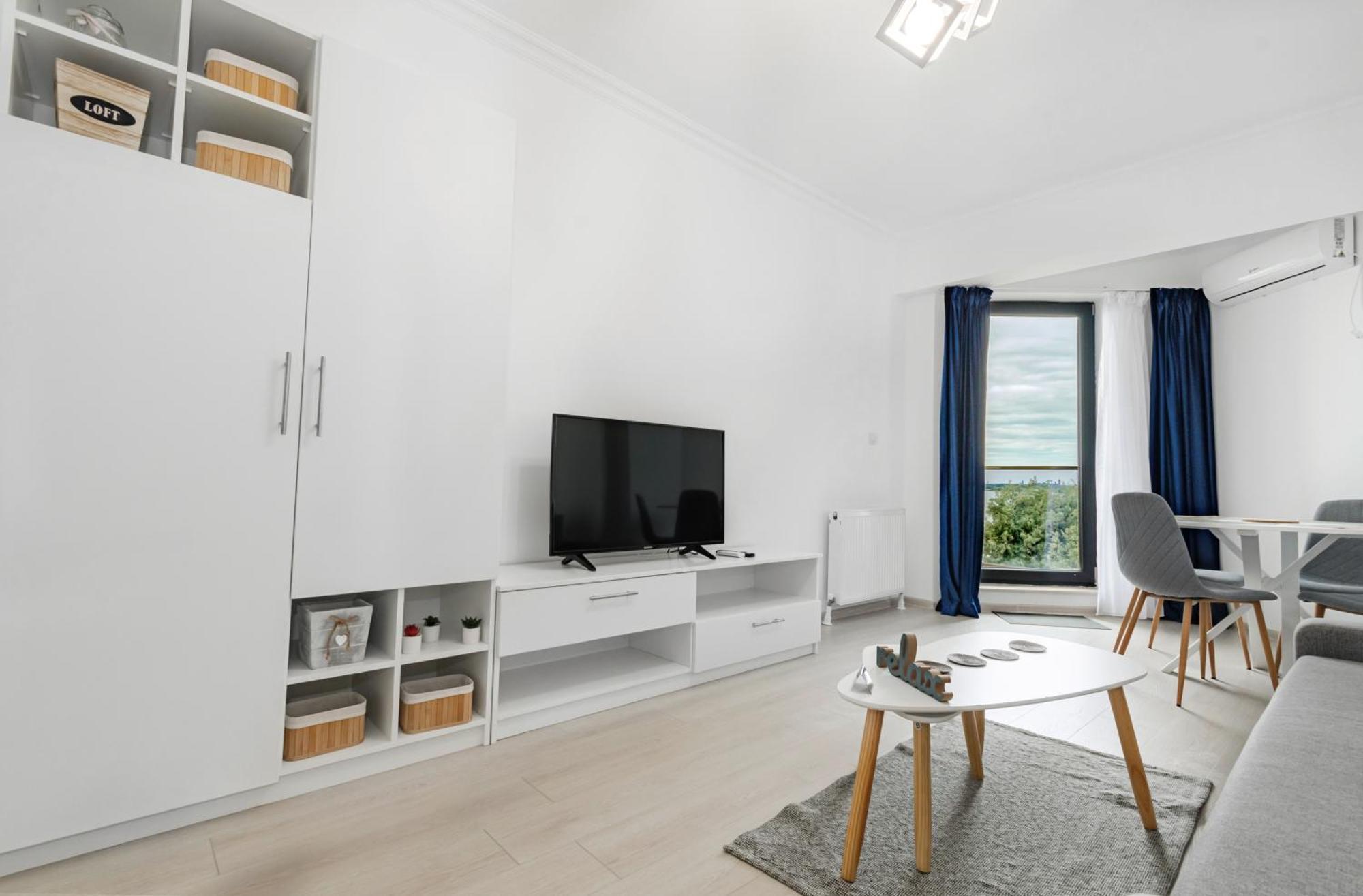 Azure Sea Apartments - Bychoice Mamaia Exteriér fotografie