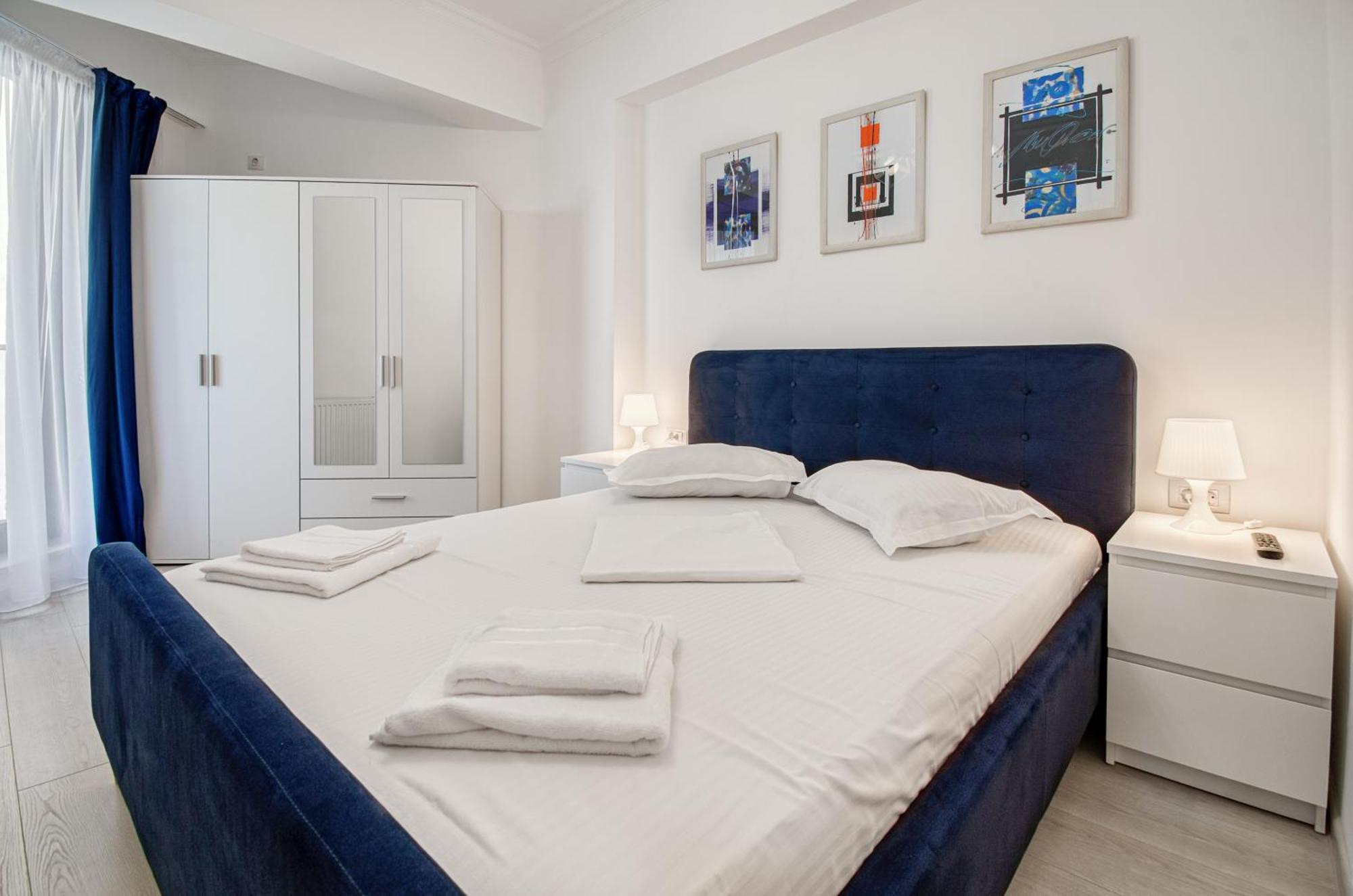 Azure Sea Apartments - Bychoice Mamaia Exteriér fotografie