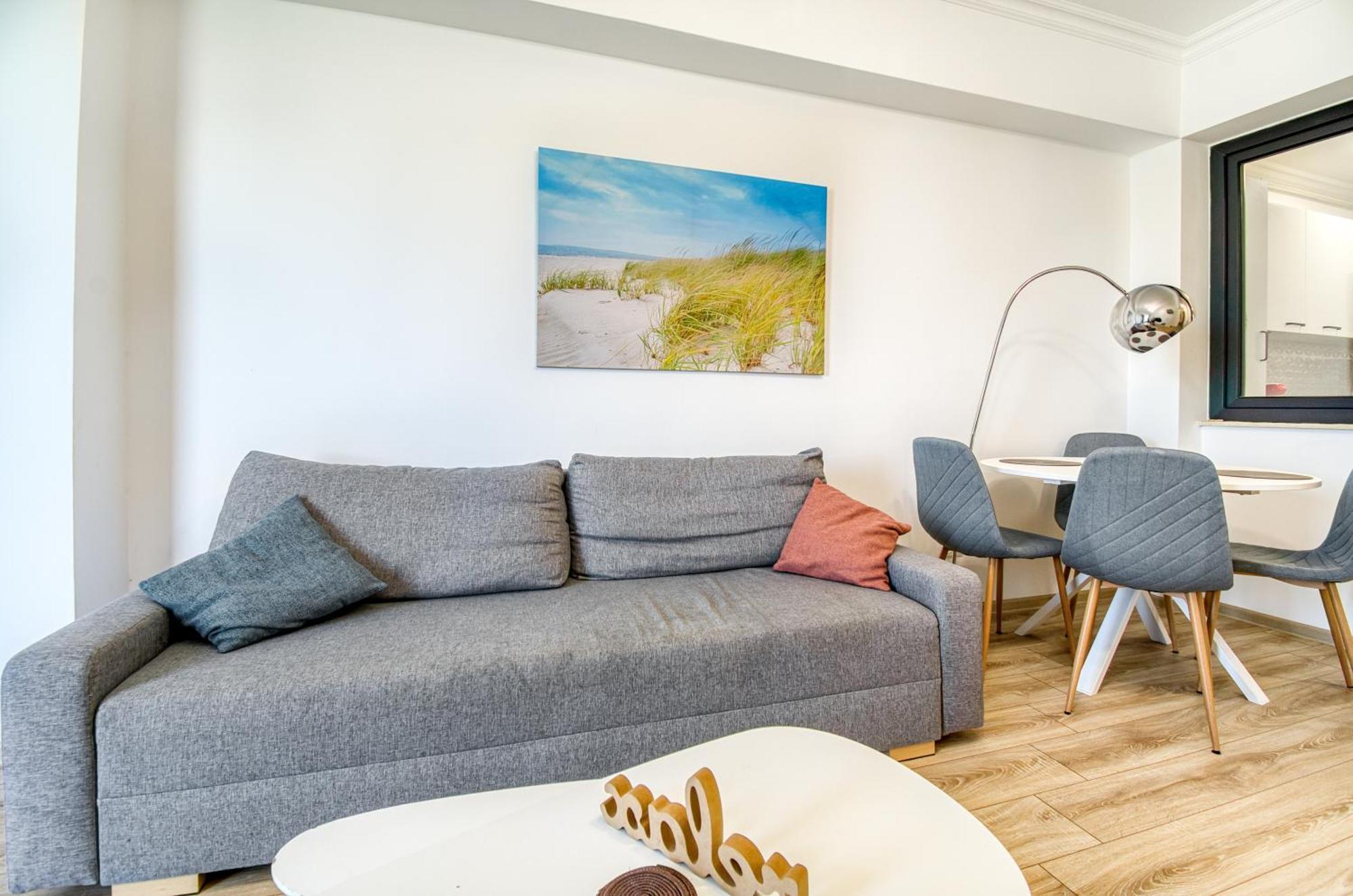 Azure Sea Apartments - Bychoice Mamaia Exteriér fotografie
