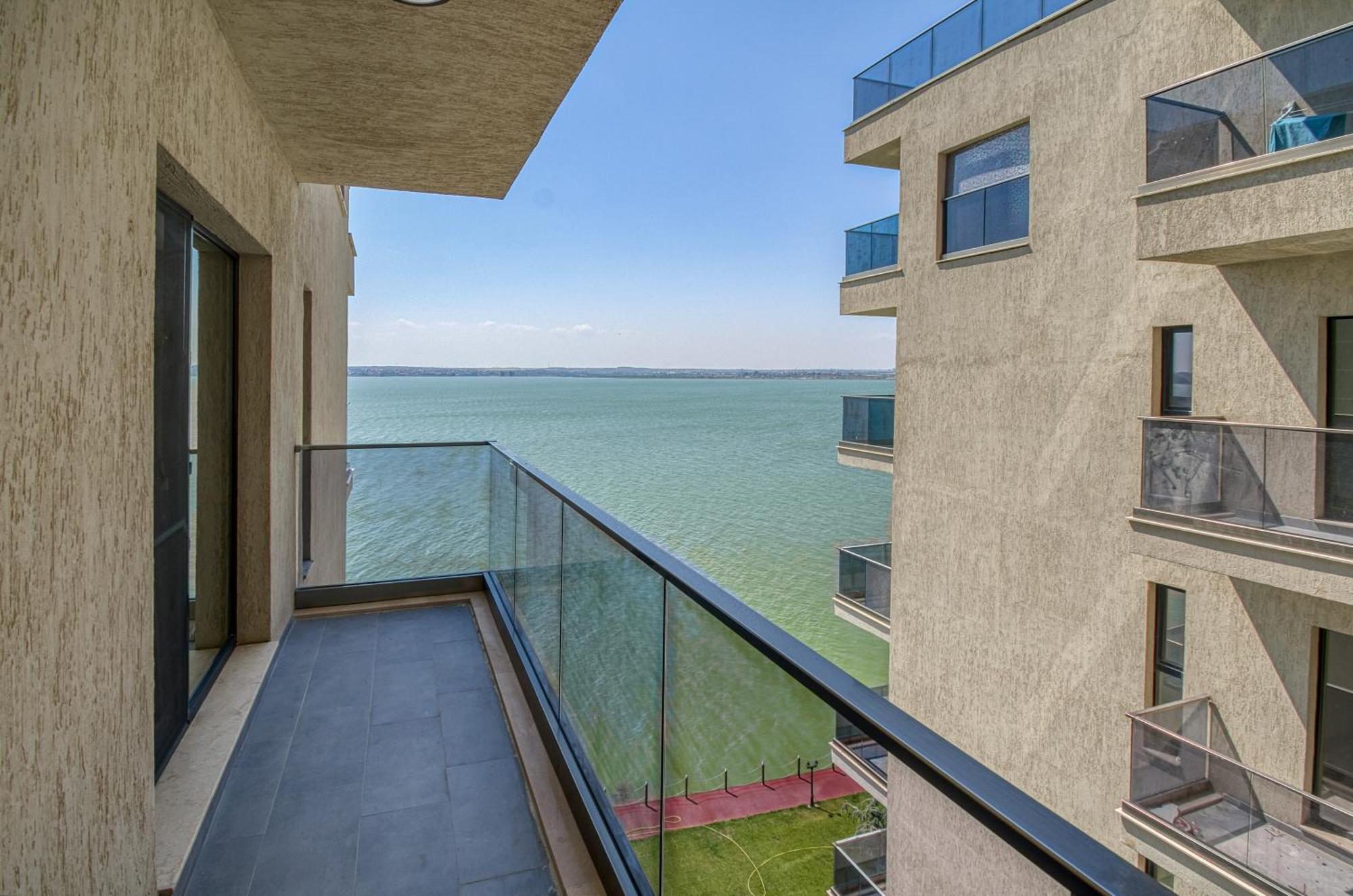 Azure Sea Apartments - Bychoice Mamaia Exteriér fotografie