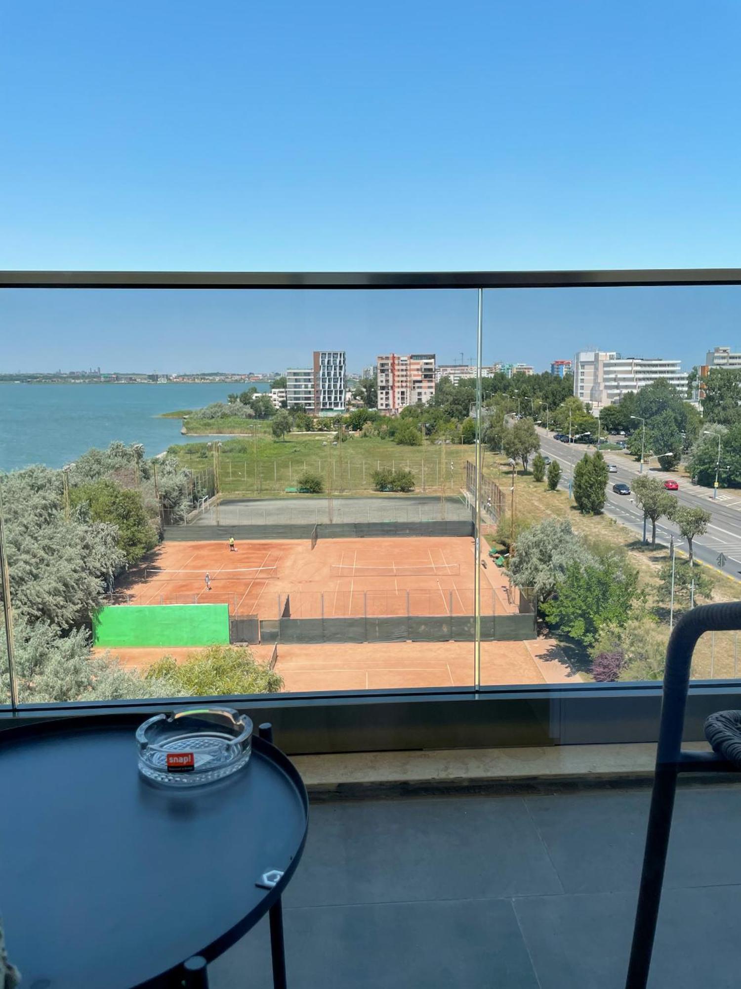 Azure Sea Apartments - Bychoice Mamaia Pokoj fotografie